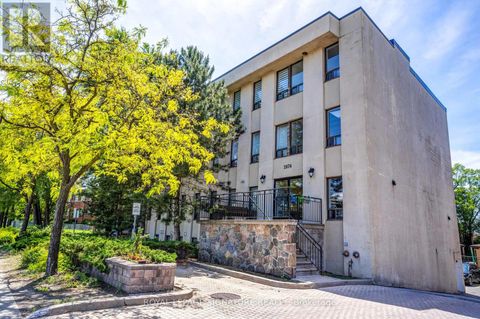 304 - 2874 KEELE STREET Toronto (Downsview-Roding-CFB) ON M3M3C4