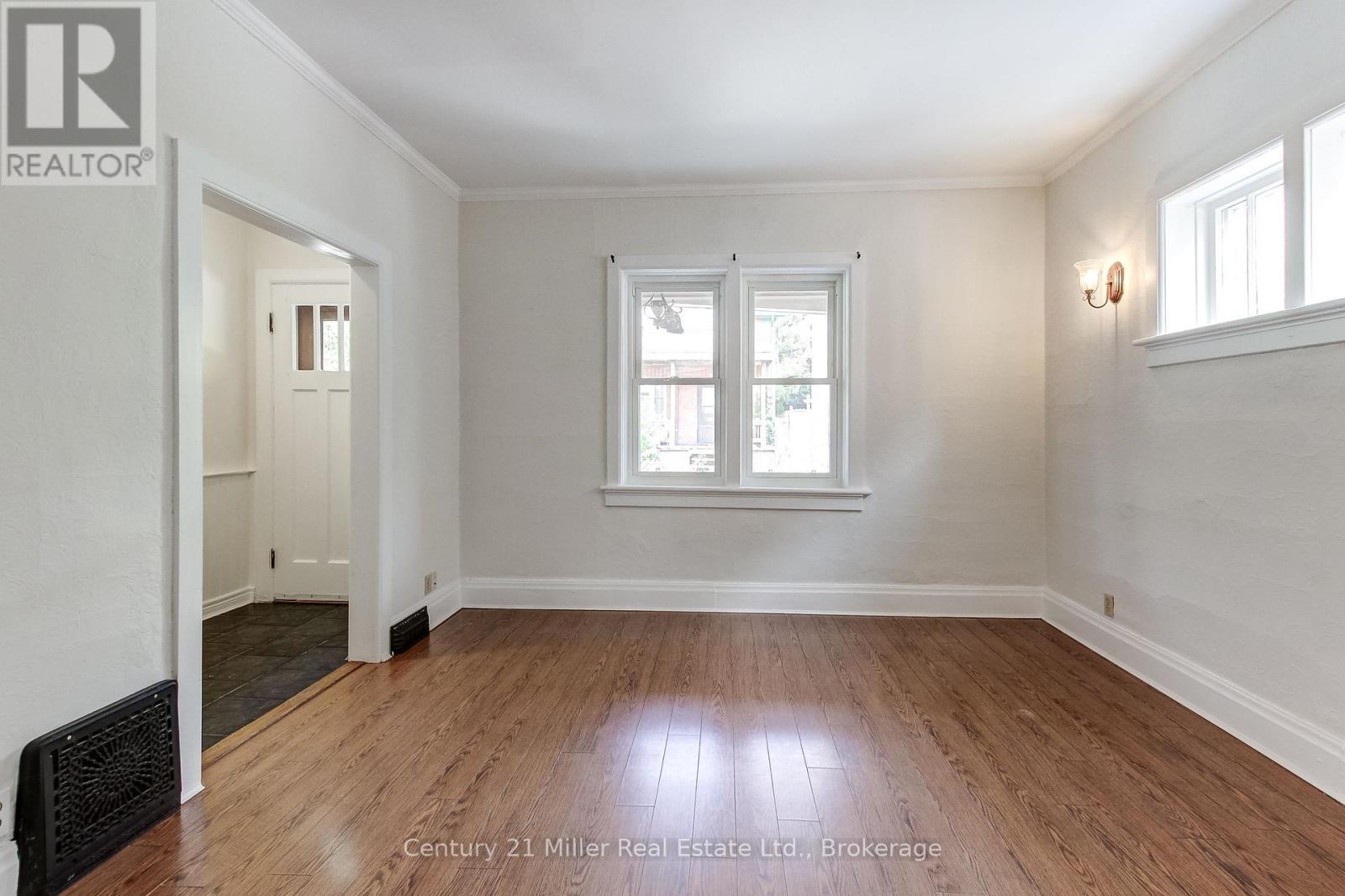 17 WHITNEY PLACE