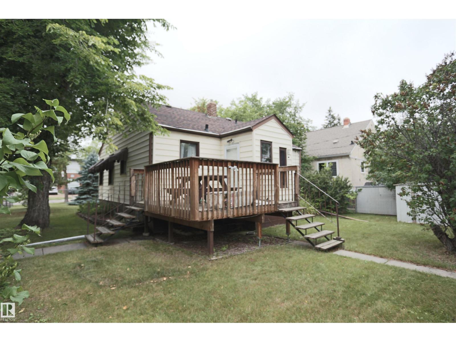 11503 102 ST NW