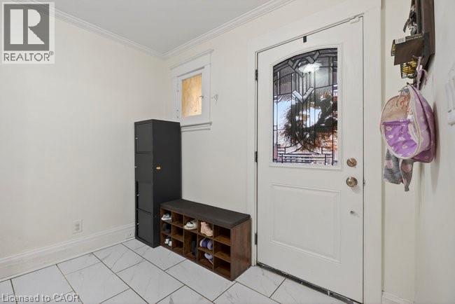 149 LEINSTER Avenue N