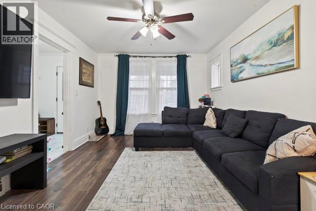 149 LEINSTER Avenue N