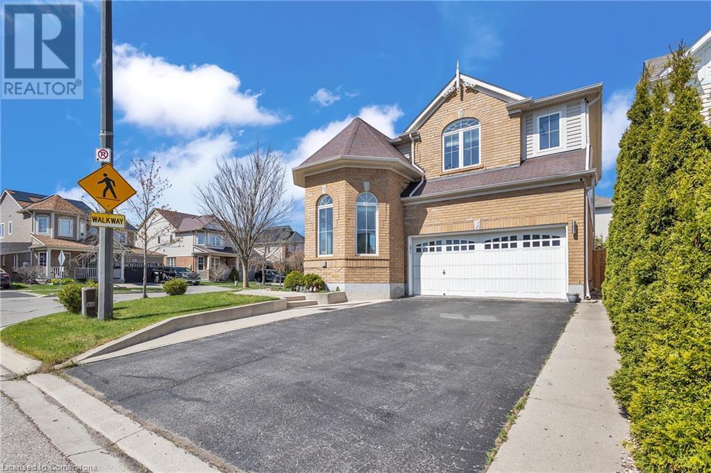 52 SILVERTHORNE Drive
