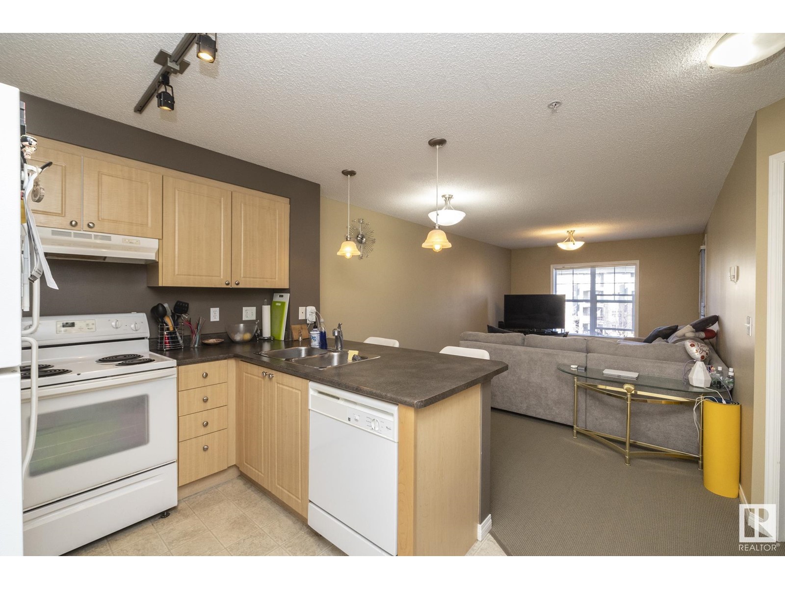 #311 630 MCALLISTER LO SW