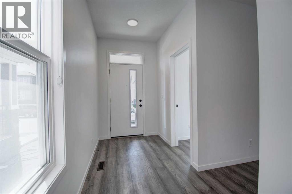 314 Midgrove Link SW
