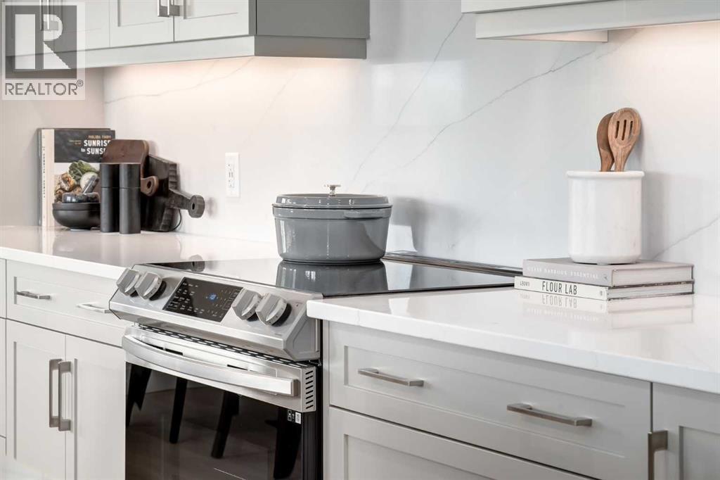 1307, 110 Greenbriar Place NW