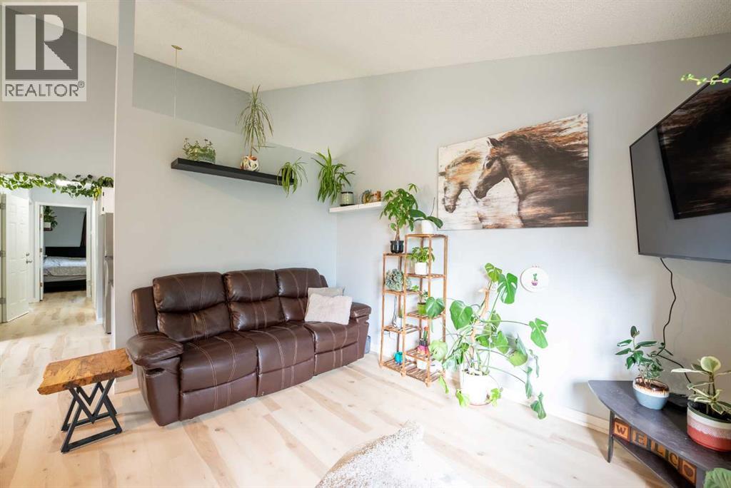 23 Dakota Road W