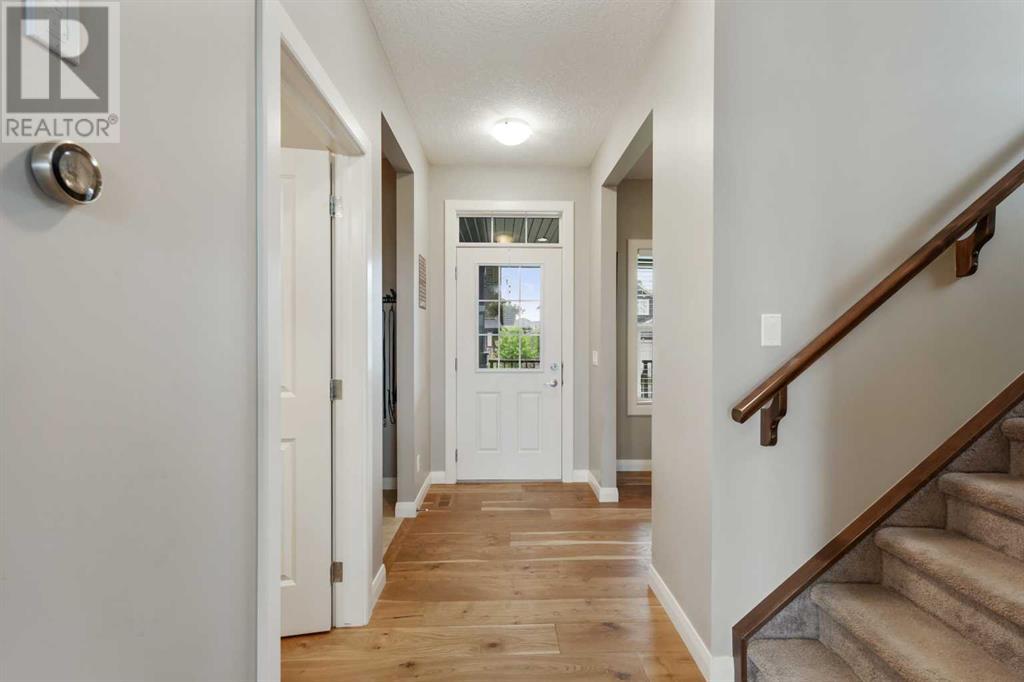 260 Boulder Creek Crescent SE