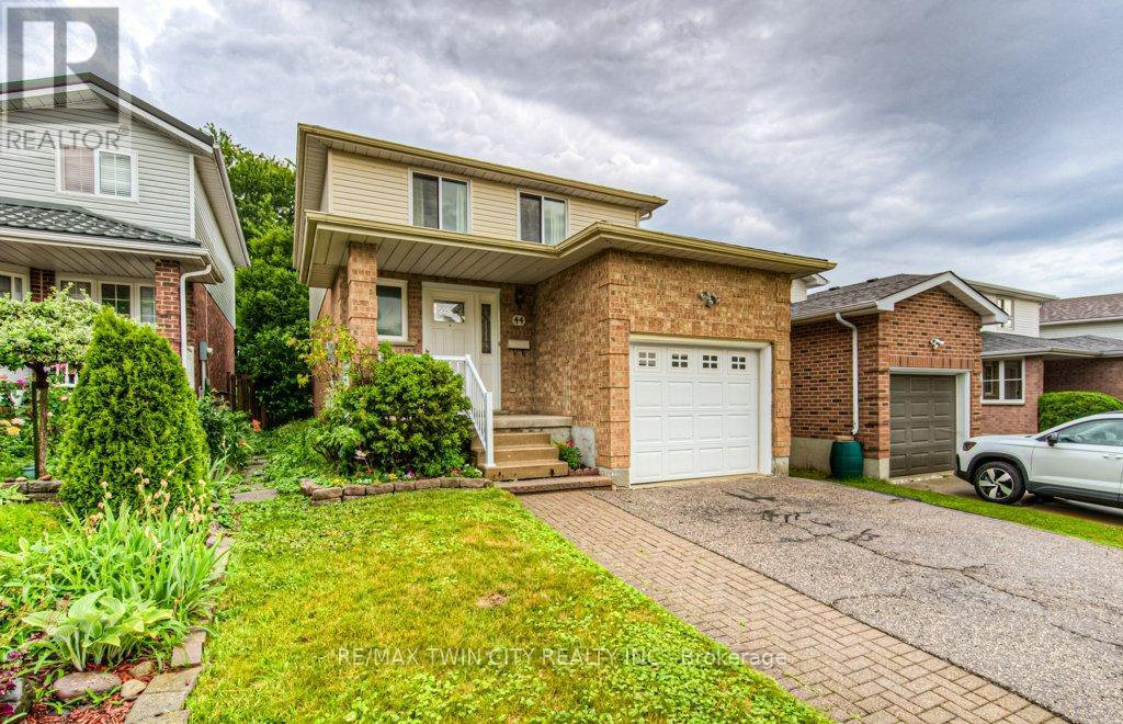 44 NORTHMANOR CRESCENT