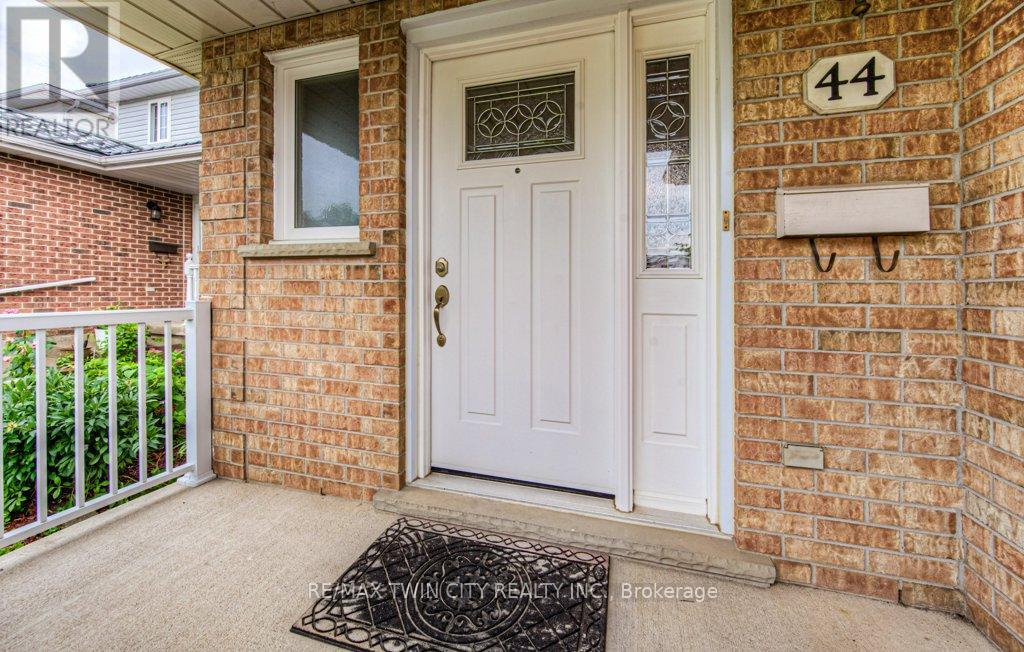 44 NORTHMANOR CRESCENT