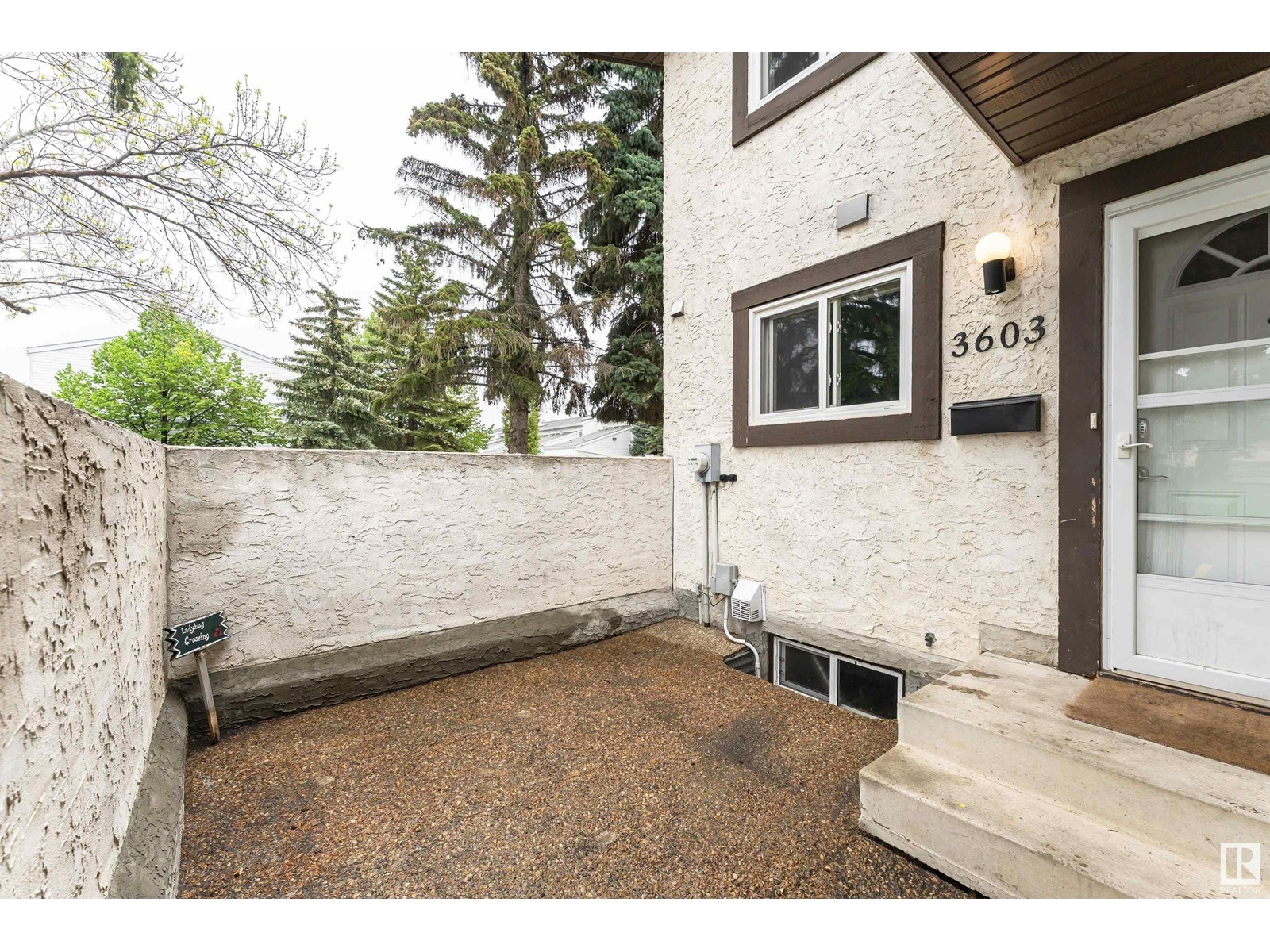 3603 30 AV NW