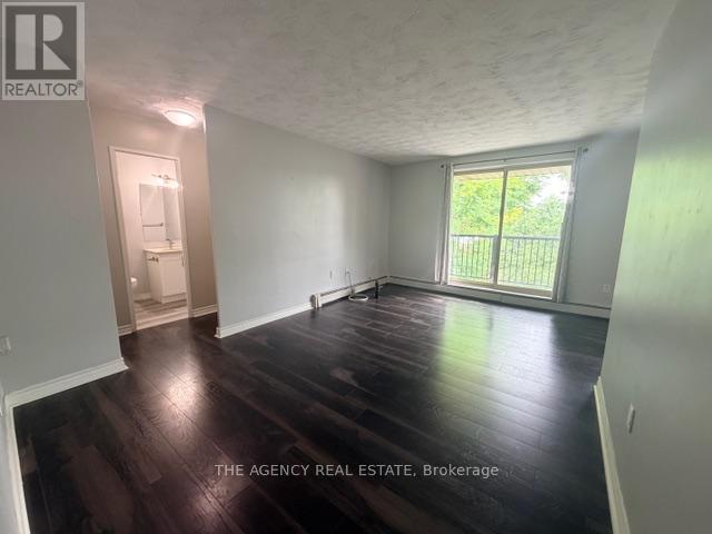 307 - 76 VANIER DRIVE