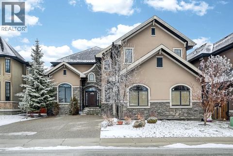 52 Wentworth Crescent SW Calgary AB T3H0H1