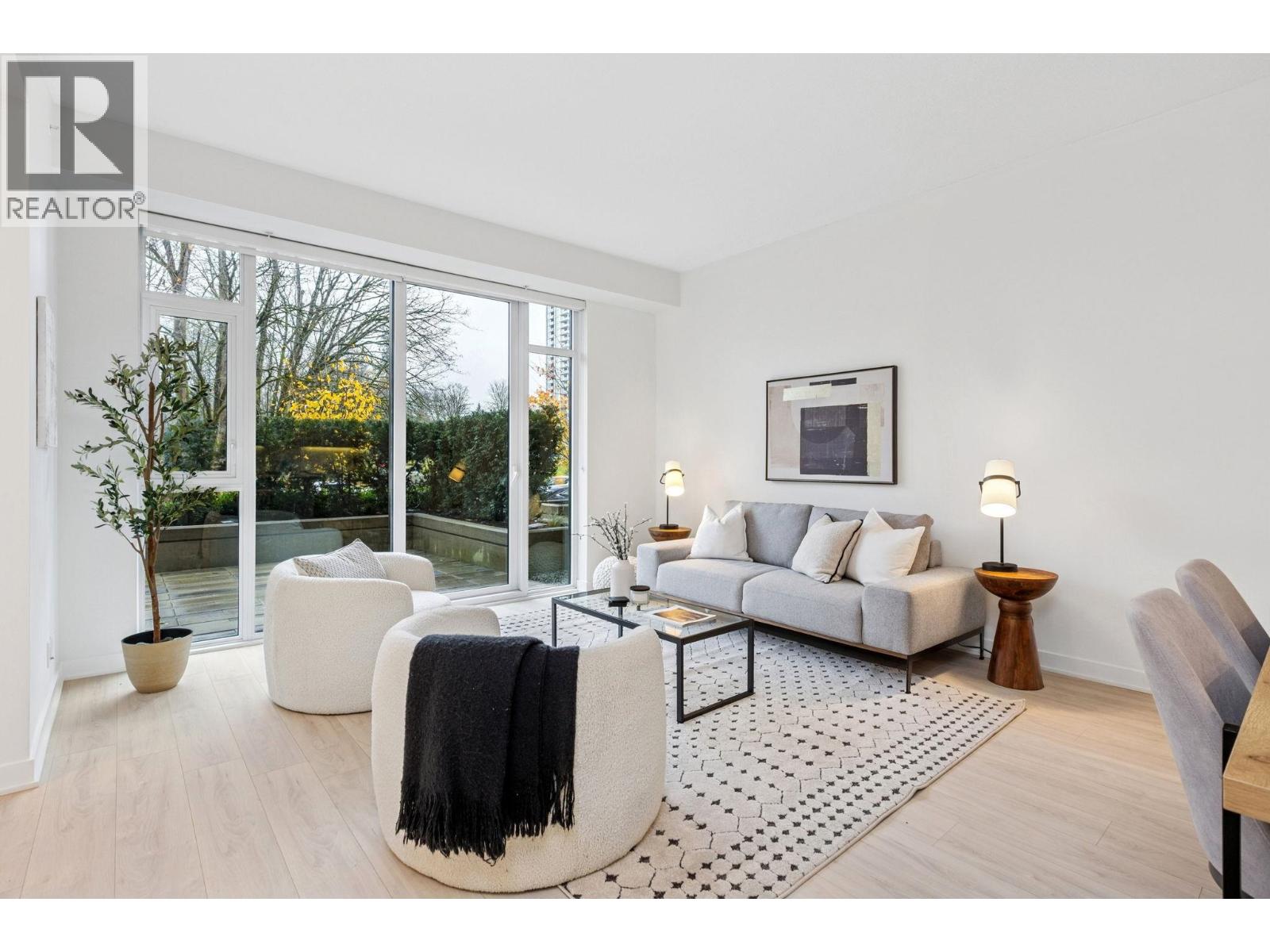 TH1431 HUNTER STREET