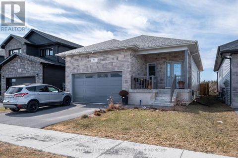 68 POTTER DRIVE Loyalist (Odessa) ON K0H2H0