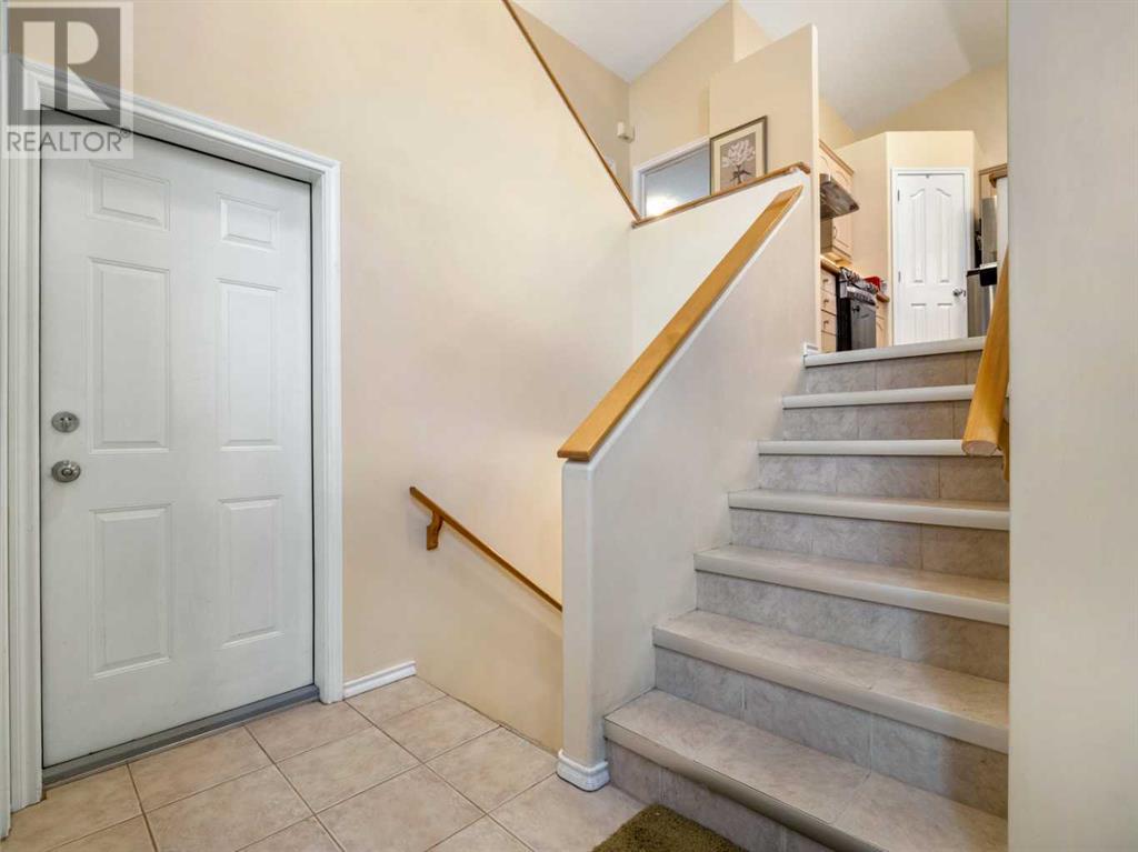 34 St James Crescent N