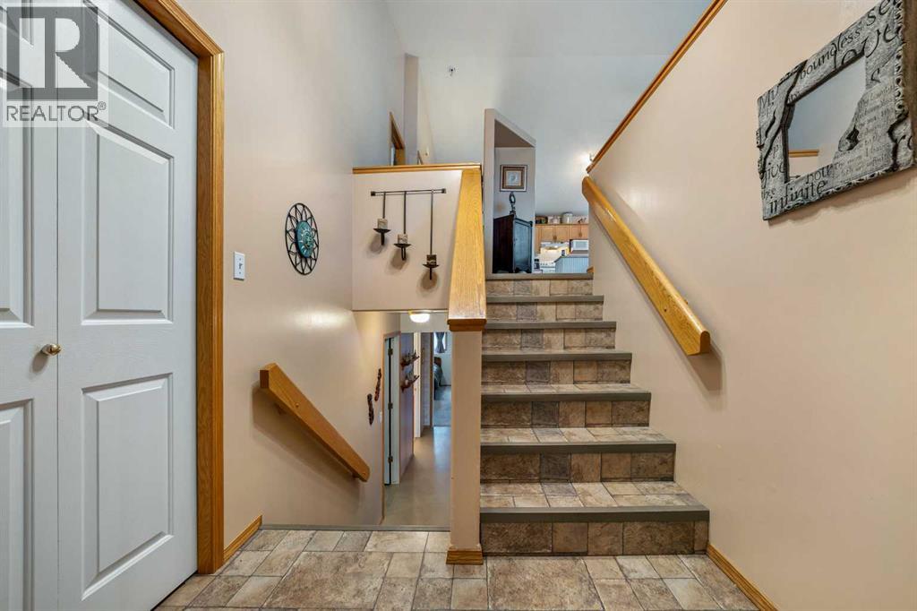 781 Red Crow Boulevard W