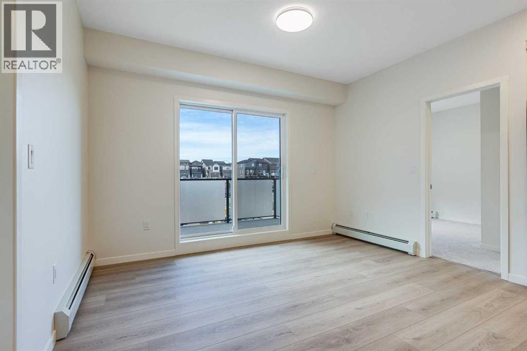 207, 245 Edith Place NW