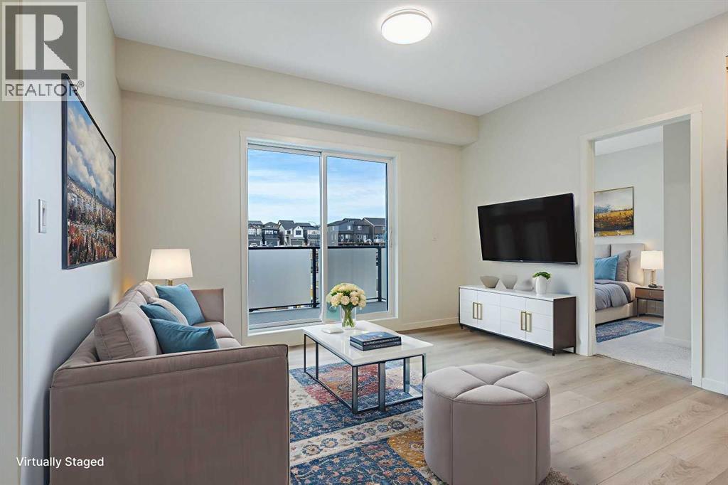 207, 245 Edith Place NW