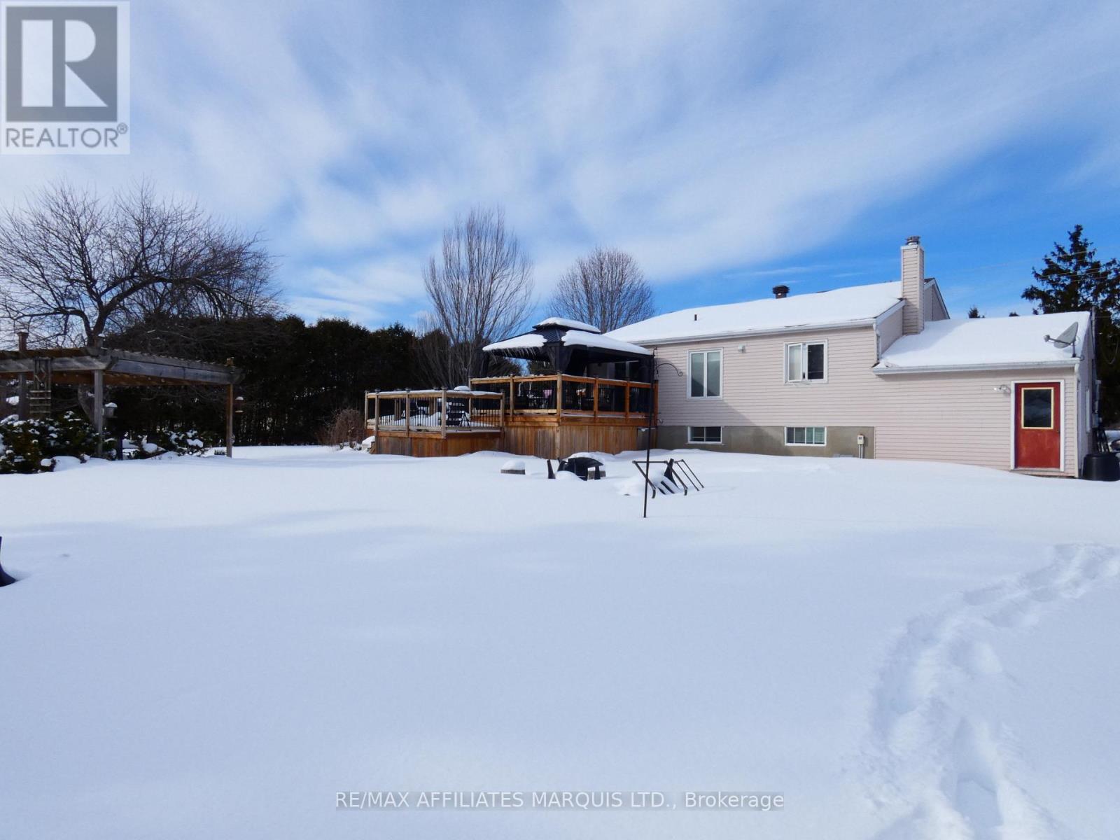 21 STE THERESE BOULEVARD