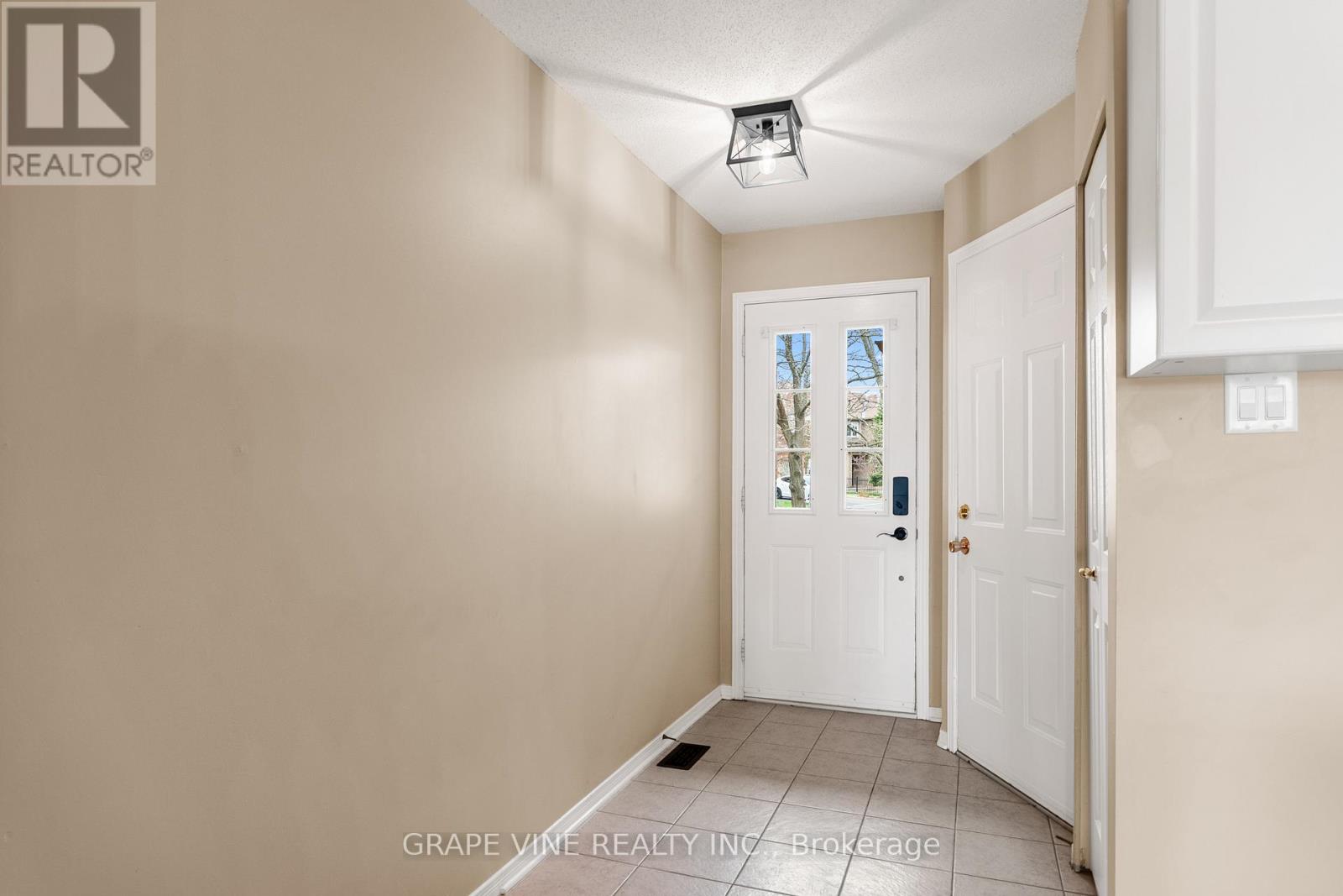 177 KINROSS PRIVATE