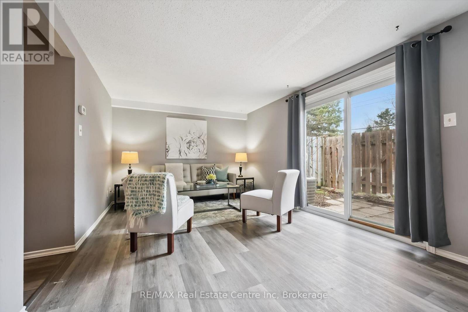 17 - 120 COUNTRY CLUB DRIVE