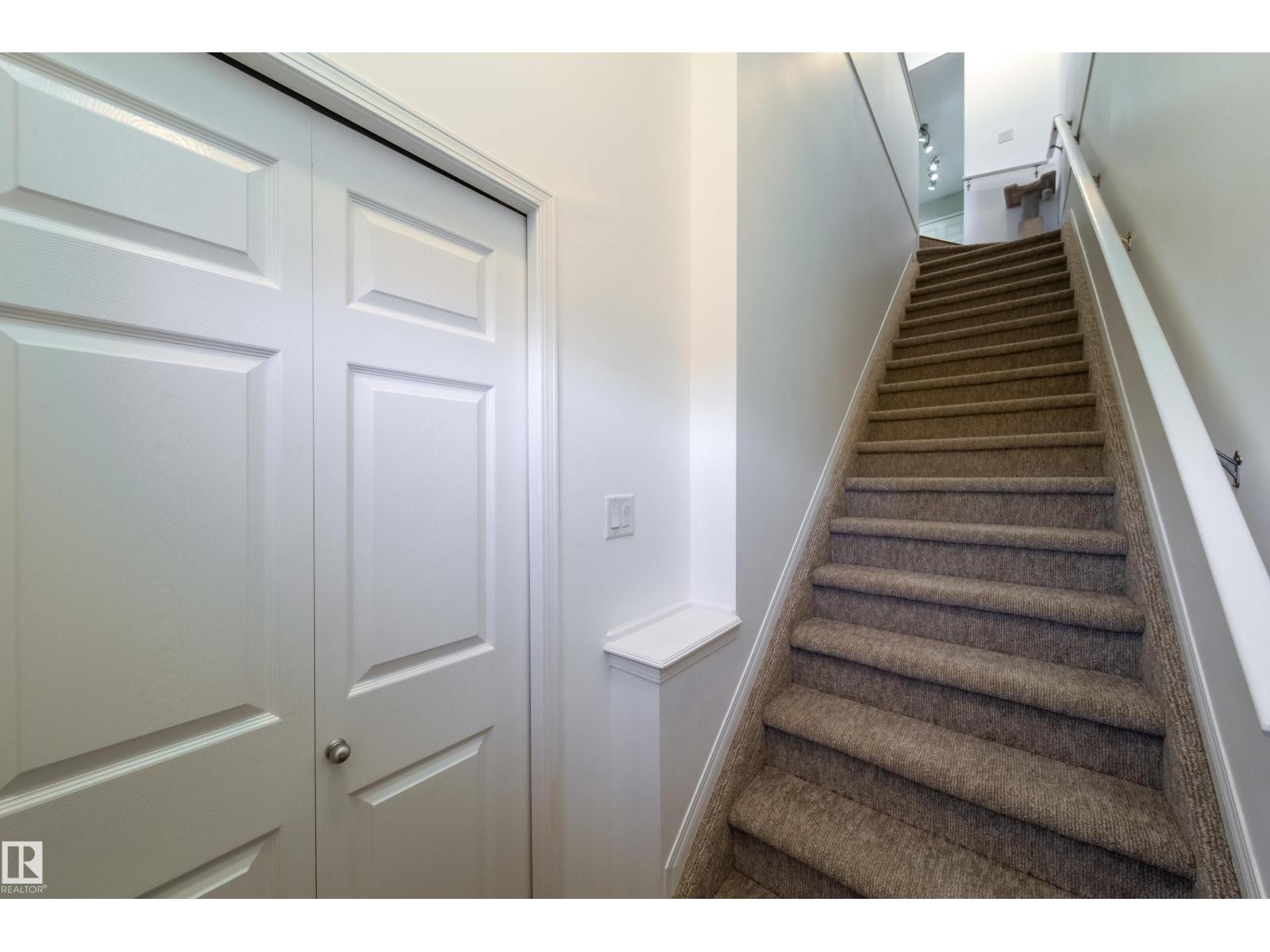 #39D 79 BELLEROSE DR