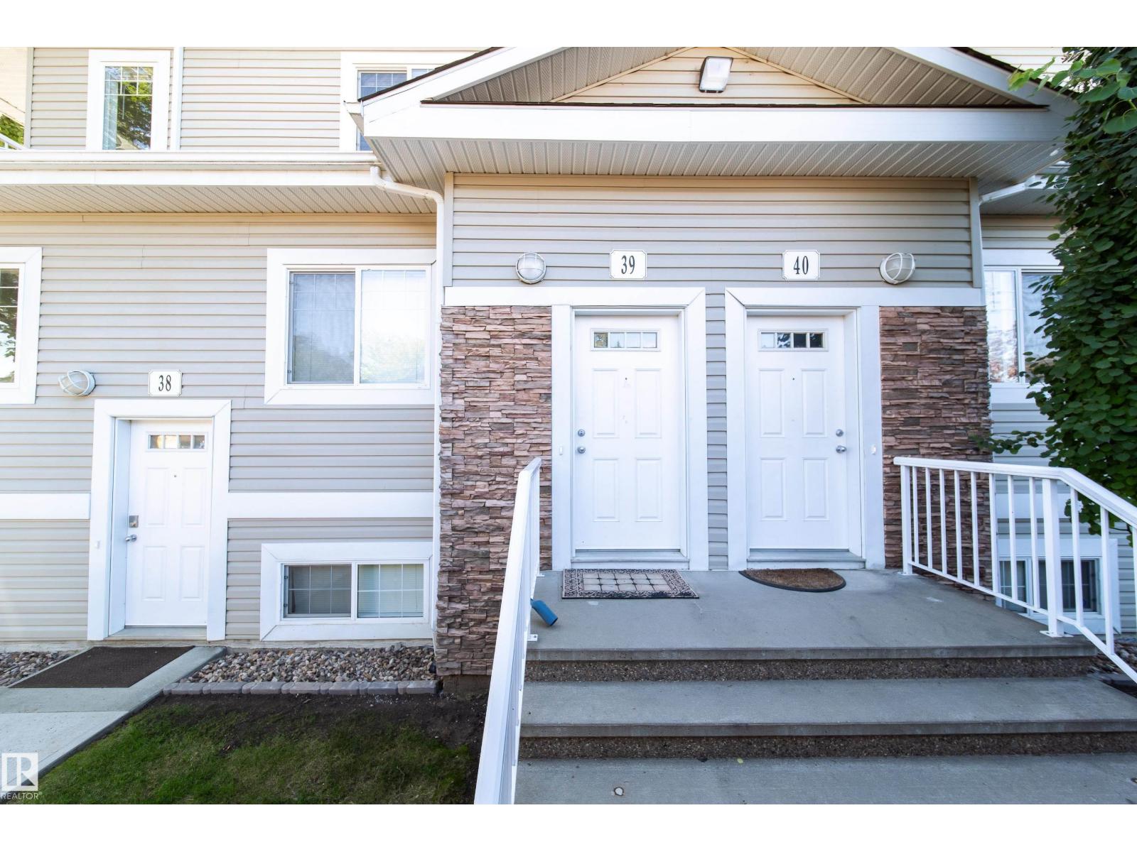 #39D 79 BELLEROSE DR