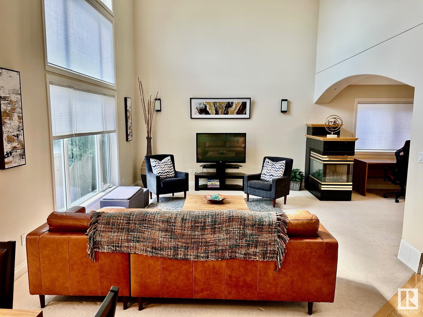 11551 14 AV NW