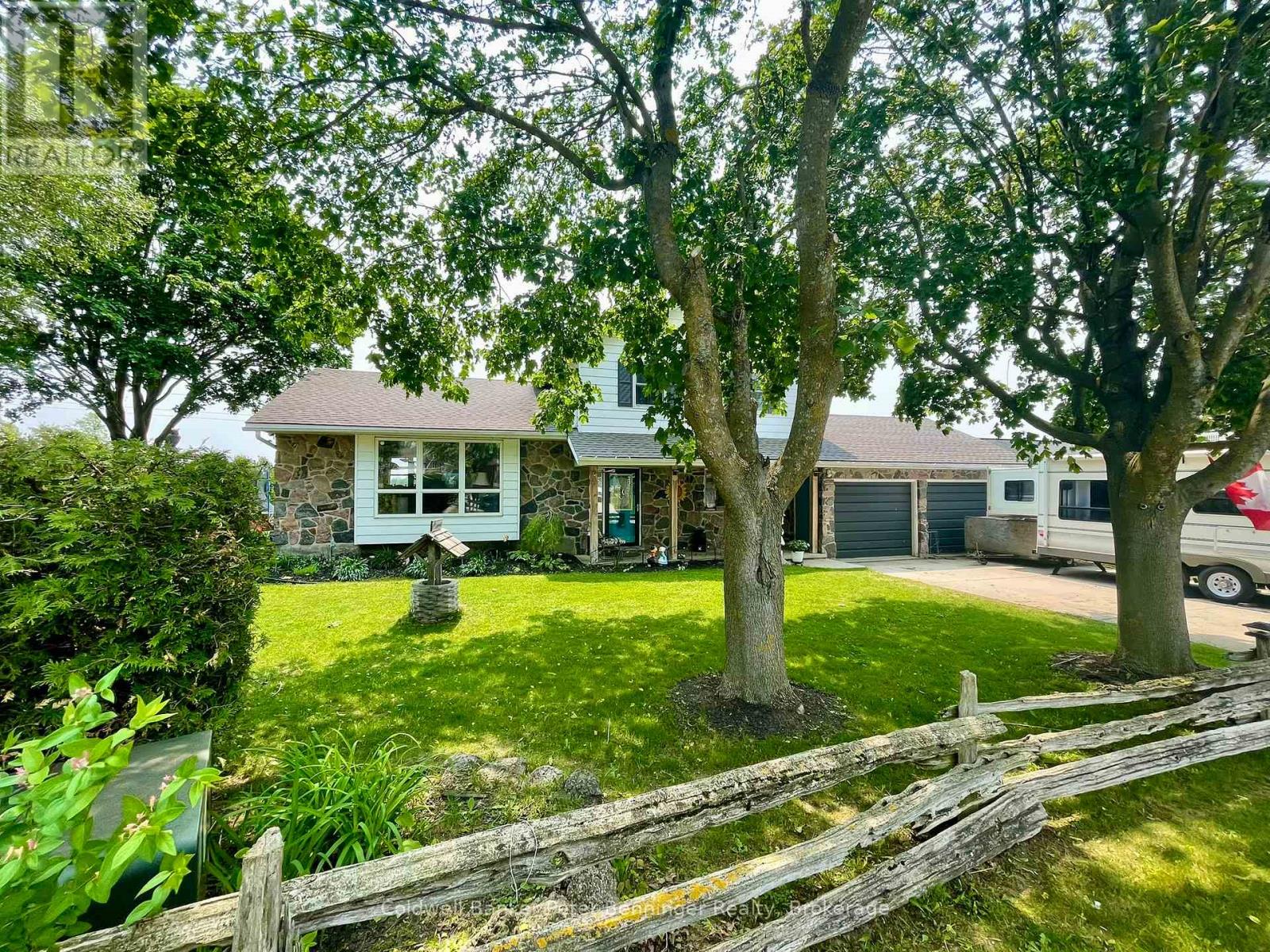 77 2ND STREET CRESCENT