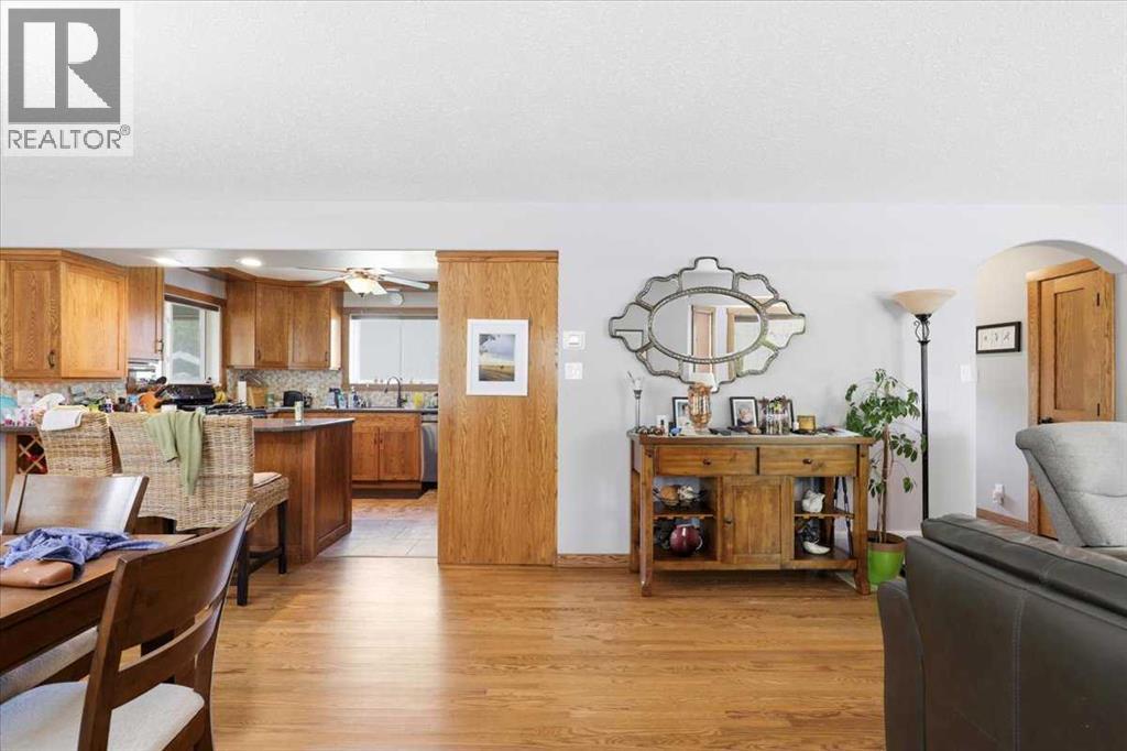 B59 Cottage Crescent