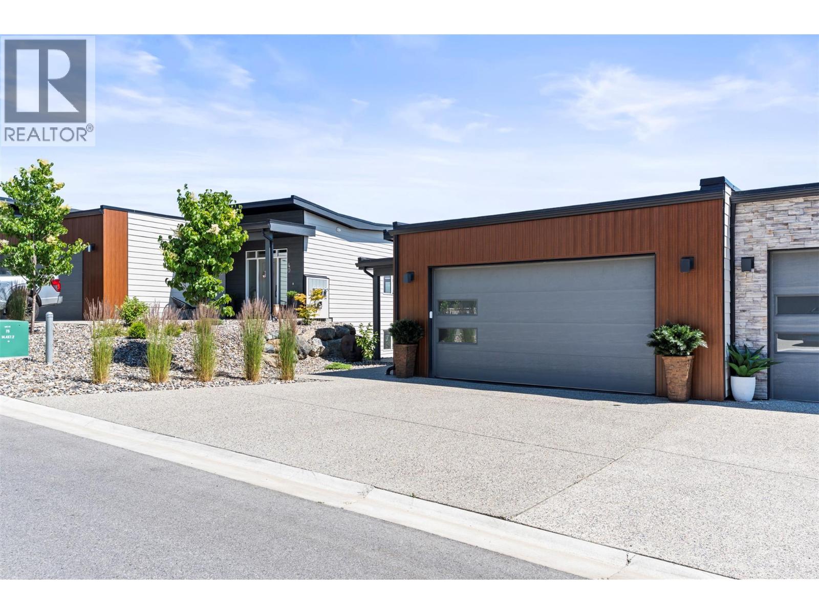 7735 Okanagan Hills Boulevard Unit# 38