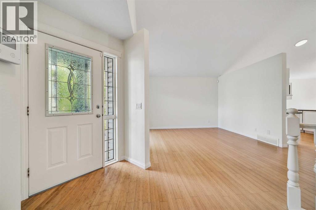 292 Arbour Crest Drive NW