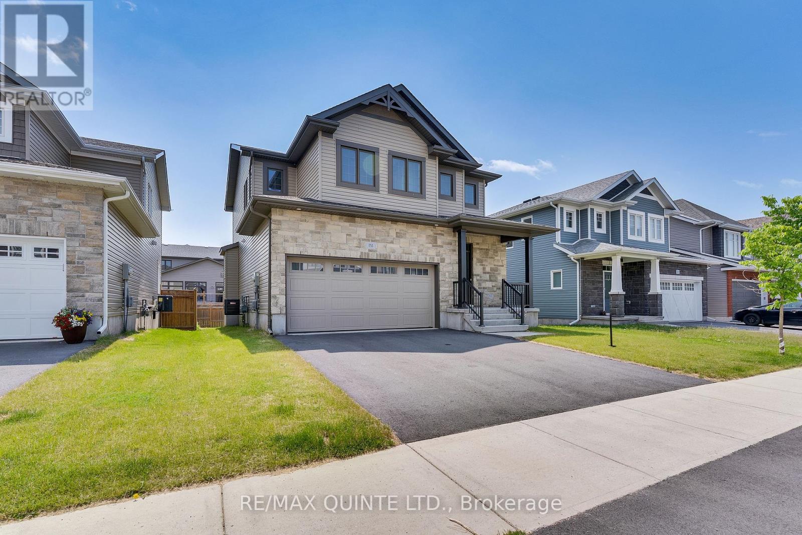 753 RIVERVIEW WAY