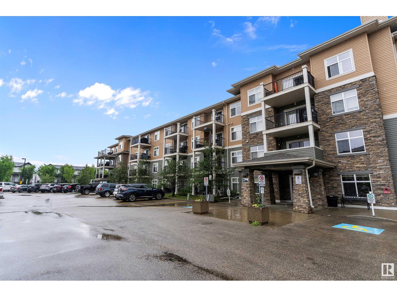 #238 6076 SCHONSEE WY NW