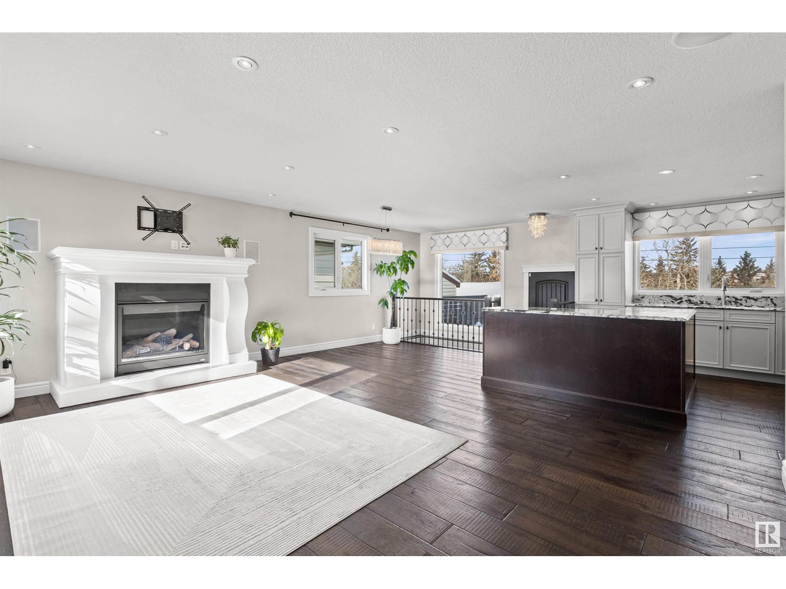 4524 109A AV NW