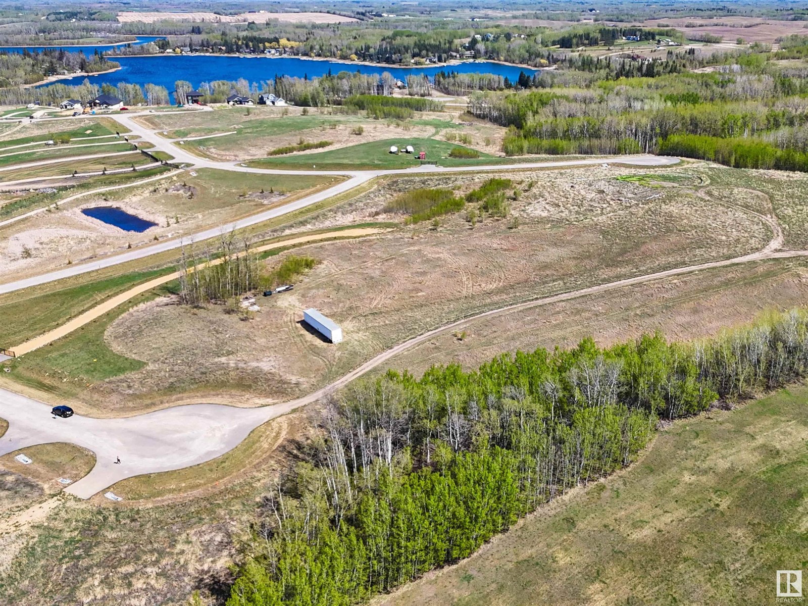 #102 2307 TWP ROAD 522