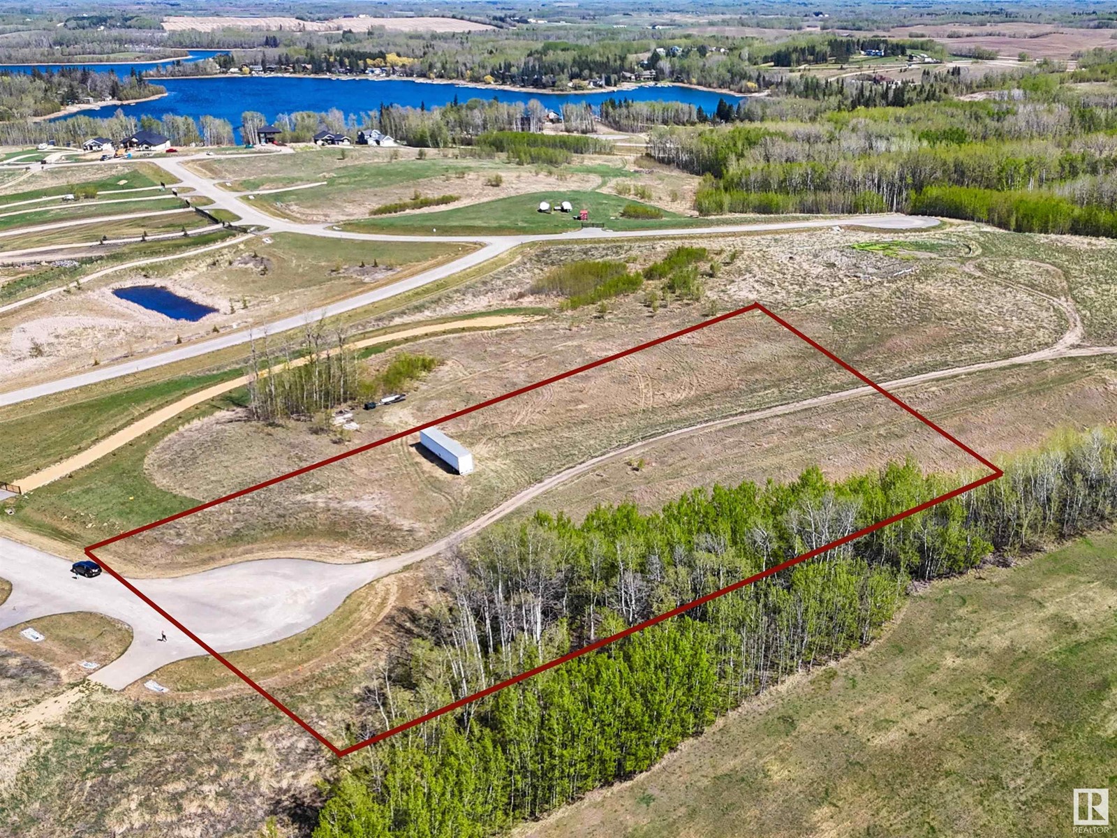 #102 2307 TWP ROAD 522