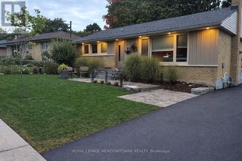 64 DUMBARTON STREET Guelph (Riverside Park) ON N1E3T6