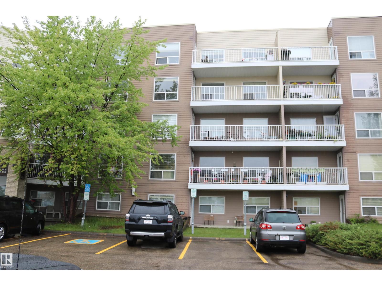#422 17404 64 AV NW