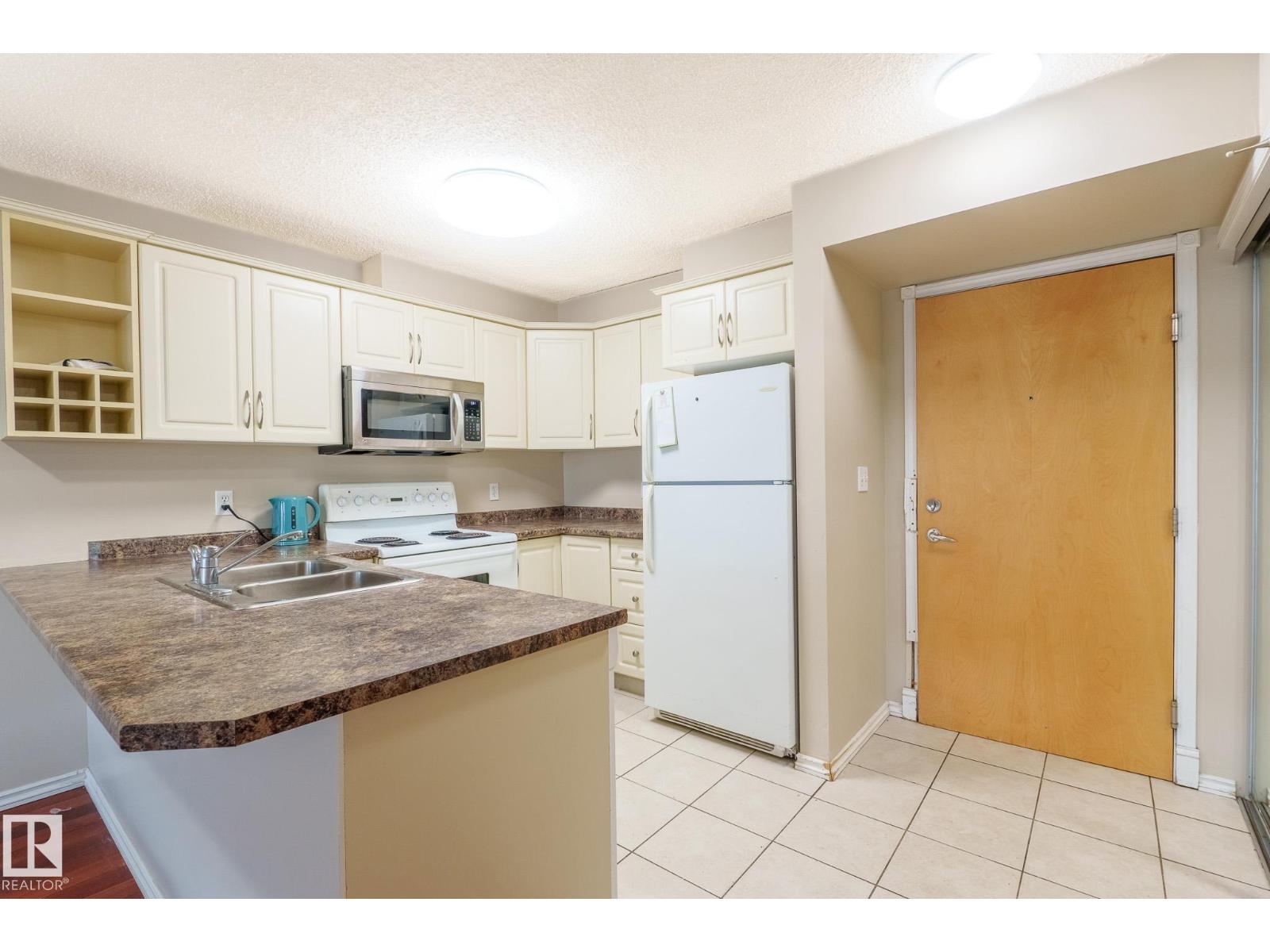 #422 17404 64 AV NW