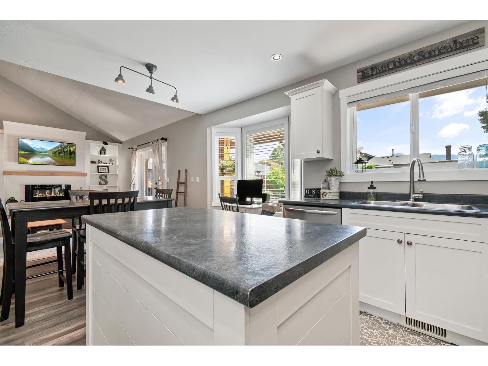 45900 BRITTON AVENUE|Sardis East Vedder