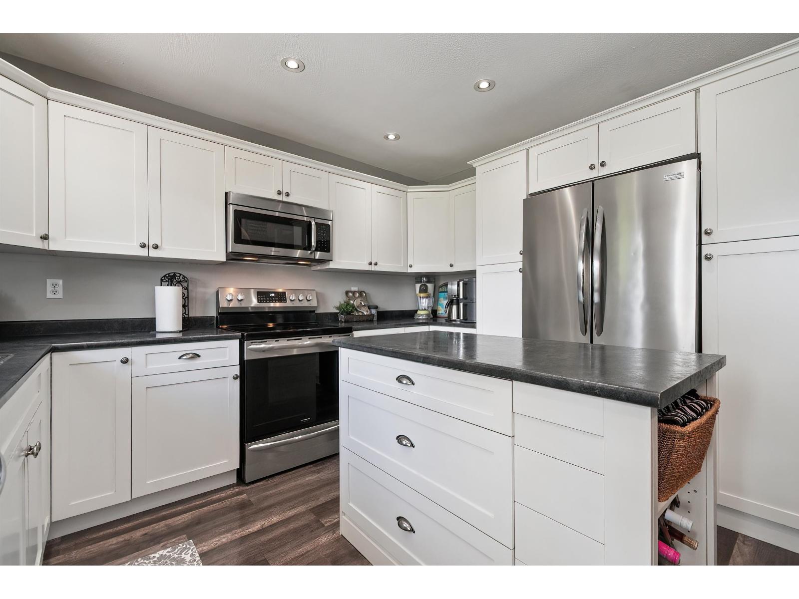 45900 BRITTON AVENUE|Sardis East Vedder