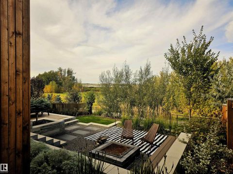 1265 Peregrine Terrace NW Edmonton AB T5S0M4