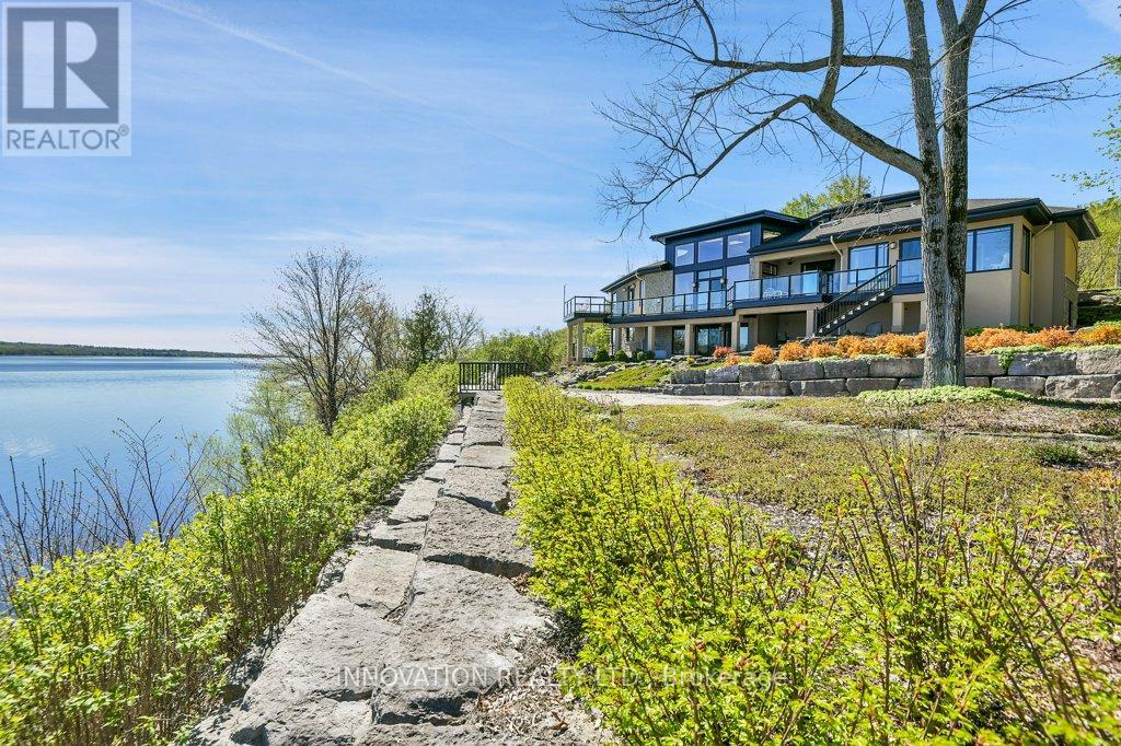 325 BERRY SIDE ROAD