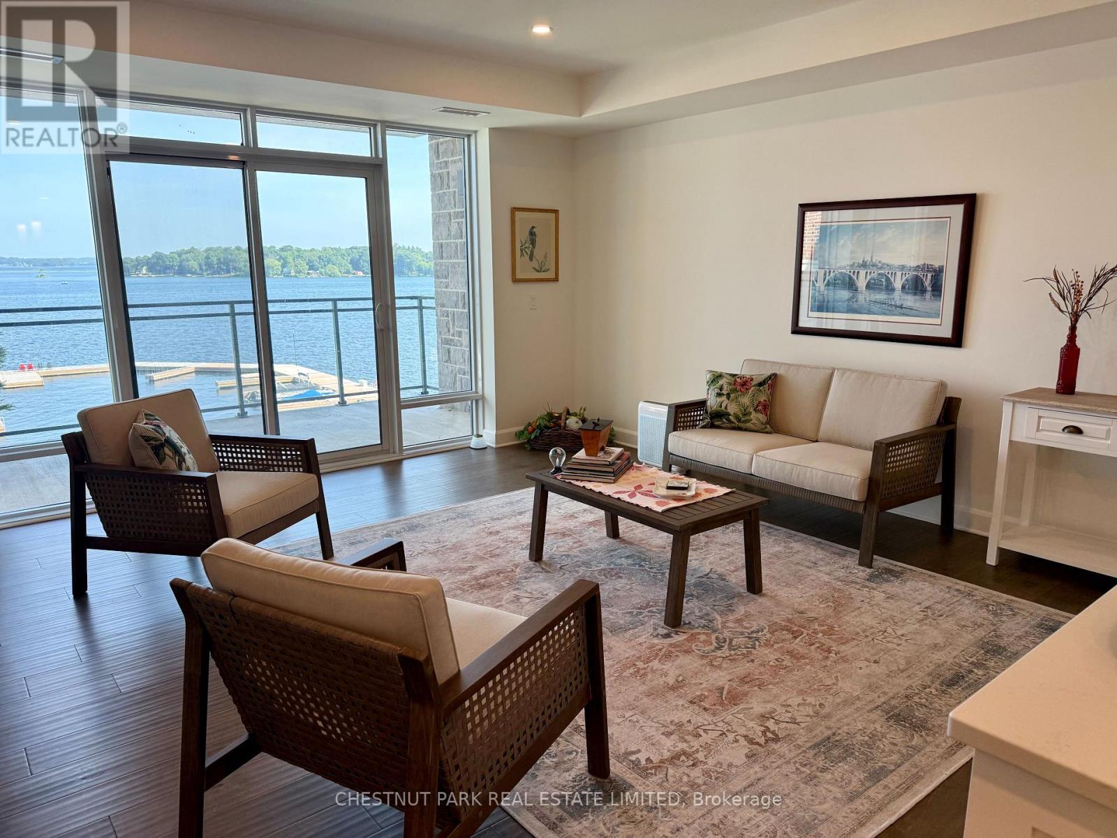 317 - 129B SOUTH STREET