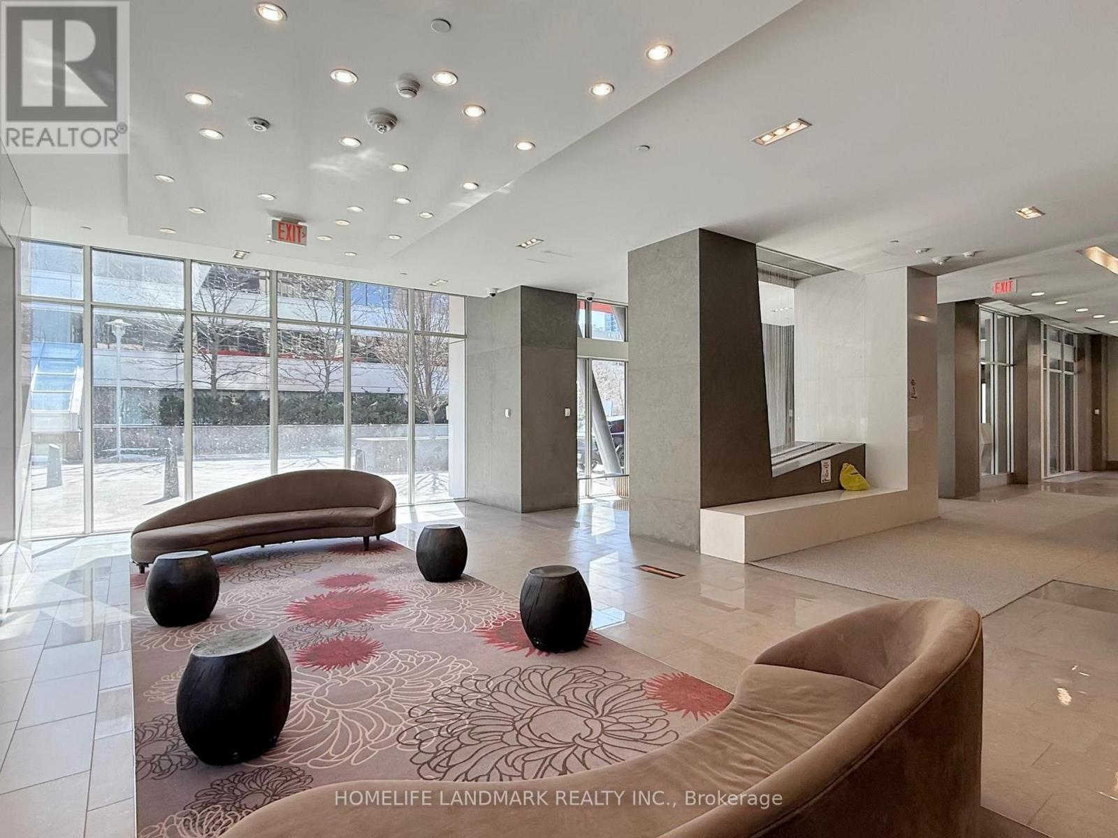 3004 - 88 SHEPPARD AVENUE E