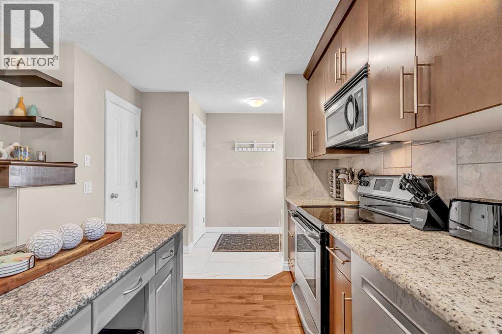 2, 821 Mcdougall Road NE