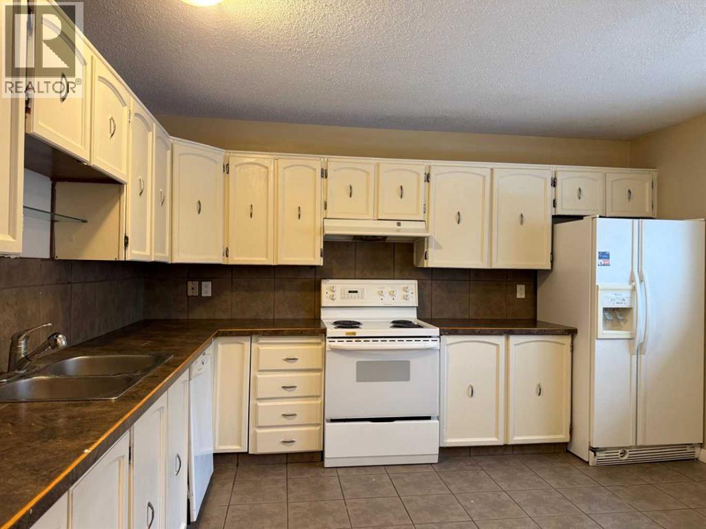 439 Ranchview Court NW