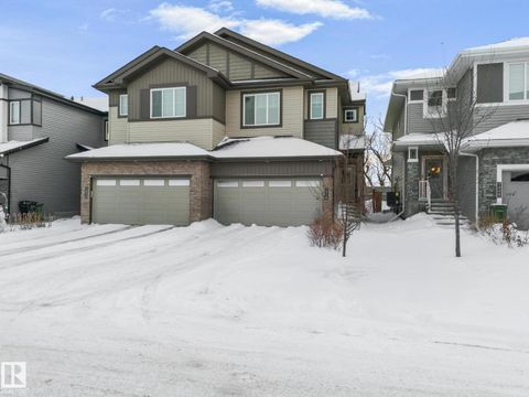 7438 CHIVERS CR SW Edmonton AB T6W4M2