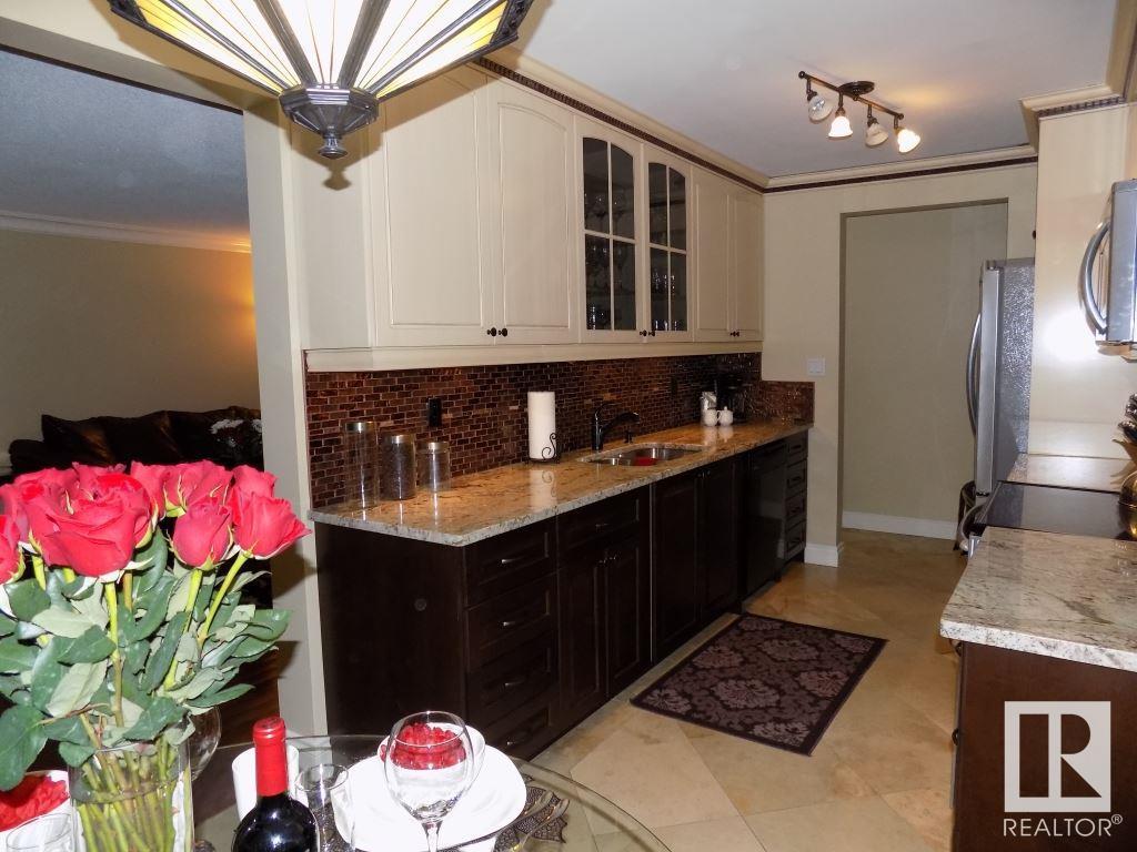 #209 10735 81 AV NW